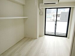 ＫＤＡ　ＧＯＴＥＮＹＡＭＡ 7階1Kのリビング/ダイニング