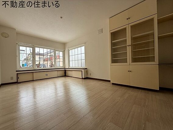 アートハウス北欧館_内装_0