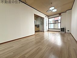 ハイツリバーサイド 1階1LDKのリビング/ダイニング