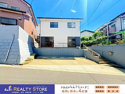 外観:敷地面積約61坪・室内リフォーム済み♪閑静な住宅街で車で10分圏内にショッピングセンターやドラッグストアなども揃った暮らしやすい立地です♪ 外観:敷地面積約61坪・室内リフォーム済み♪閑静な住宅街で車で10分圏内にショッピングセンターやドラッグストアなども揃った暮らしやすい立地です♪