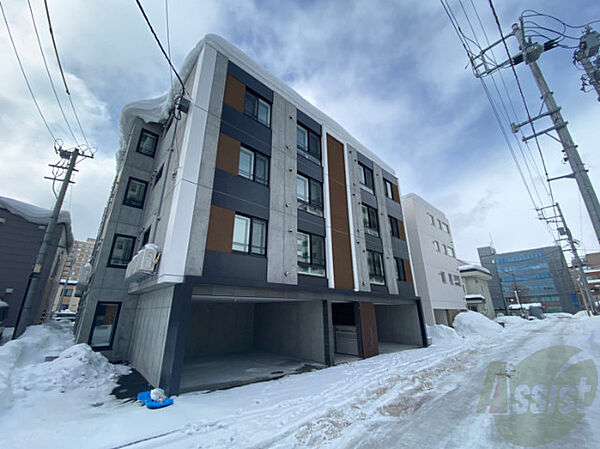 北海道札幌市中央区北二条東8丁目(賃貸マンション1LDK・1階・35.70㎡)の写真 その1