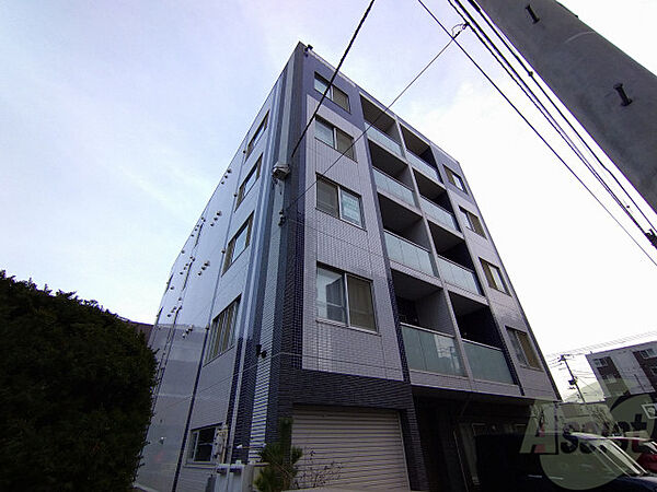 北海道札幌市中央区南十六条西6丁目(賃貸マンション1LDK・3階・42.77㎡)の写真 その1
