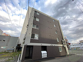北海道札幌市中央区南二条東5丁目（賃貸マンション1LDK・3階・27.65㎡） その1