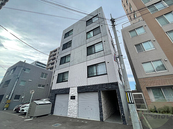 北海道札幌市中央区南十五条西6丁目(賃貸マンション1LDK・5階・34.26㎡)の写真 その1
