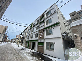 北海道札幌市中央区南六条西13丁目（賃貸マンション1LDK・1階・35.92㎡） その1