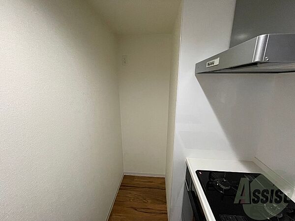 画像9:冷蔵庫置場もしっかりありますのでご安心ください。
