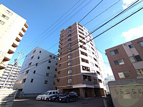 北海道札幌市中央区南四条西11丁目1291-1（賃貸マンション1DK・8階・32.40㎡） その1