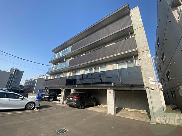 北海道札幌市中央区南二十二条西6丁目(賃貸マンション1LDK・3階・42.41㎡)の写真 その1