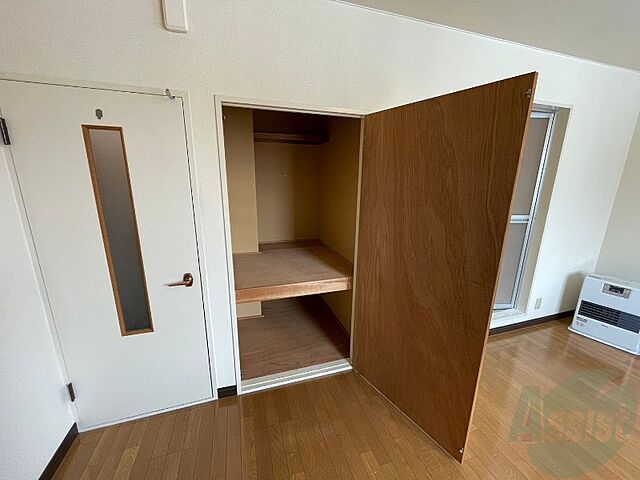 寝室