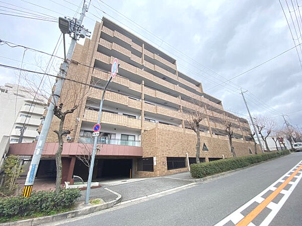 エトワール緑丘 ｜大阪府豊中市西緑丘2丁目(賃貸マンション3LDK・6階・88.13㎡)の写真 その1