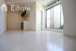 Grandtic Chronos 201 2階1LDKのリビング/ダイニング