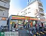 周辺：デイリーヤマザキ黄金通店 徒歩2分。 160m