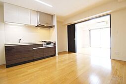 グランデュールIII江ノ島 304 3階1LDKのリビング/ダイニング