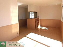 ザ　チャールトン 103 1階1LDKのリビング/ダイニング