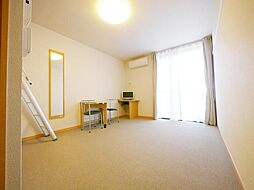 レオパレス北本本町 204 2階1Kのリビング/ダイニング