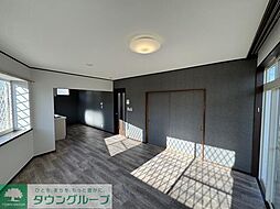 羽生市上新郷戸建 4SLDKのリビング/ダイニング