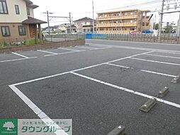 7 / 11