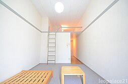 レオパレスせいざん 208 2階1Kのリビング/ダイニング