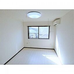 グリーンネスめじろ台 305 3階ワンルームのリビング/ダイニング