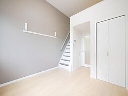 イシュガルド八王子 202 2階1Kのリビング/ダイニング