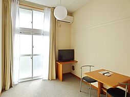 レオパレス朝日 3階1Kのリビング/ダイニング