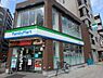 周辺：【コンビニエンスストア】ファミリーマート　西天満4丁目店まで100ｍ