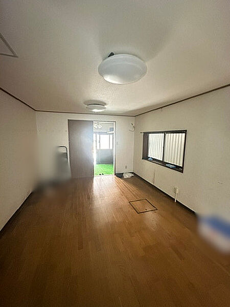 洋室を拡大表示