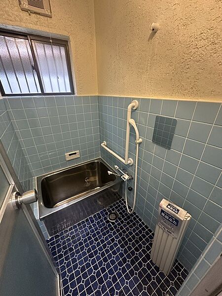 浴室を拡大表示