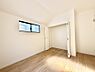 室内：3号棟  ■落ち着いた色合いのお部屋で穏やかな時間を楽しめます