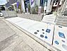 外観：A号棟  ■新しい暮らしが始まる場所で、家族の絆を深める