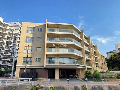 外観：■家族みんなが笑顔で過ごせる、安心感のある住まい