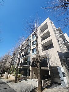 外観：外観