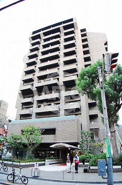 朝日プラザ心斎橋 ｜大阪府大阪市中央区西心斎橋2丁目(賃貸マンション1R・13階・39.83㎡)の写真 その1