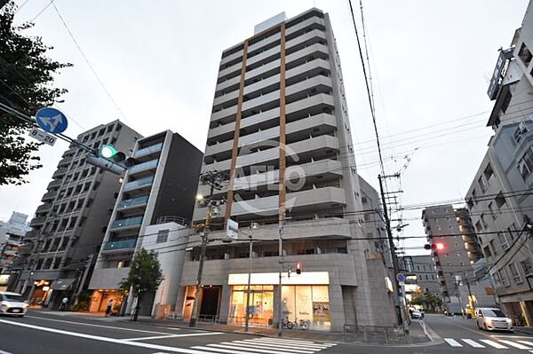 Fortuney北堀江 ｜大阪府大阪市西区北堀江3丁目(賃貸マンション1K・13階・23.40㎡)の写真 その1