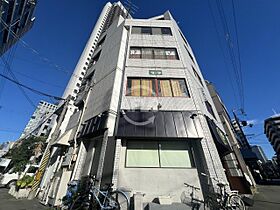 坂東ビル  ｜ 大阪府大阪市西区土佐堀2丁目（賃貸アパート2LDK・4階・106.52㎡） その1