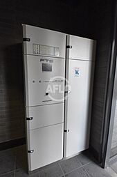 レジディア京町堀　宅配ボックス