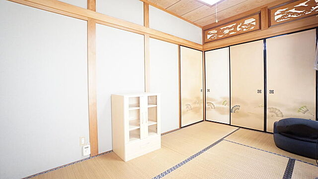 和室 桑名市長島町出口297-5