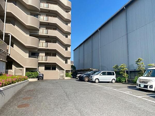 駐車場を拡大表示
