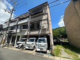 京都府京都市伏見区日野野色町（賃貸一戸建2LDK・4階・108.36㎡） その1