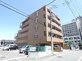 メゾンセザンヌ  ｜ 京都府京都市南区西九条大国町（賃貸マンション1K・2階・24.00㎡） その1