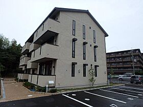 京都府京都市伏見区醍醐西大路町（賃貸アパート2LDK・1階・60.66㎡） その1