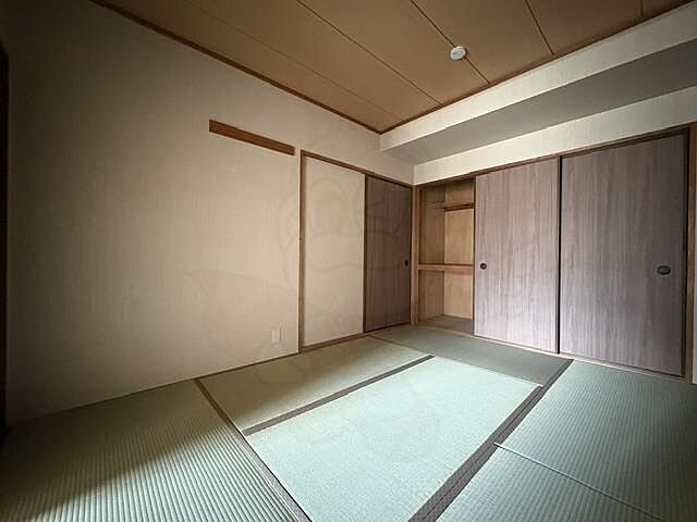寝室