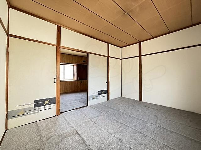 寝室
