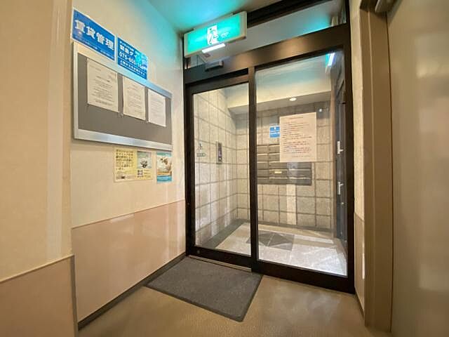 エントランス