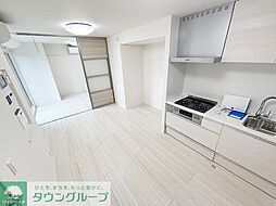 D Paina 旭町 202 2階1LDKのリビング/ダイニング