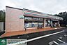 周辺：セブンイレブン大宮春岡店 徒歩13分。 980m