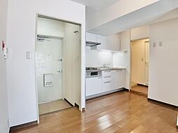 ニューハイツ中落合 302 3階1DKのリビング/ダイニング