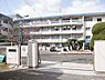 周辺：霧丘中学校(640m)