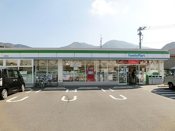 画像14:ファミリーマート／小倉黒住店 (321m)