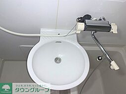 レオパレスロワジール 205 2階1Kの室内